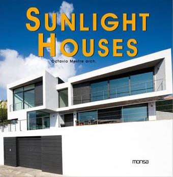 SUNLIGHT HOUSES | 9788496823723 | MESTRE, OCTAVIO | Llibreria L'Odissea - Libreria Online de Vilafranca del Penedès - Comprar libros
