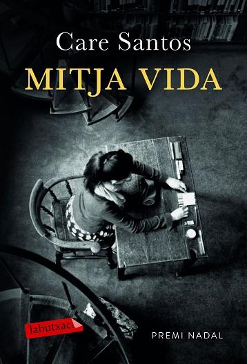 MITJA VIDA | 9788417031558 | SANTOS, CARE | Llibreria Online de Vilafranca del Penedès | Comprar llibres en català