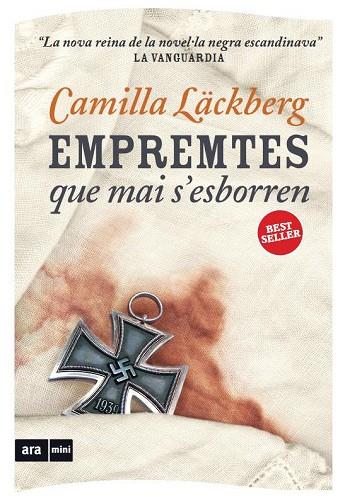 EMPREMTES QUE MAI S'ESBORREN | 9788493905590 | LACKBERG, CAMILLA | Llibreria Online de Vilafranca del Penedès | Comprar llibres en català